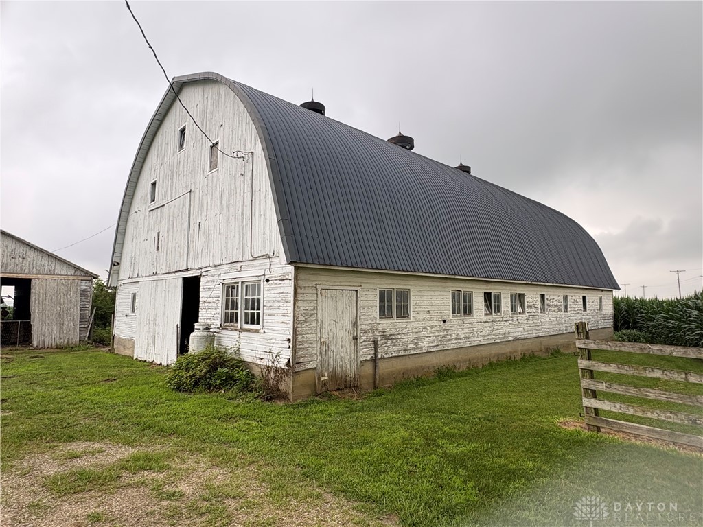 5306 Brown Road Versailles, OH 45380 - Photo 6 of 37