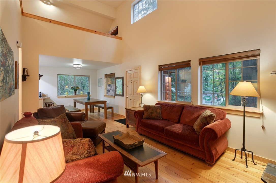 11078 Alpine Road Glacier, WA 98244 - Photo 11 of 25 Gallery Image 11