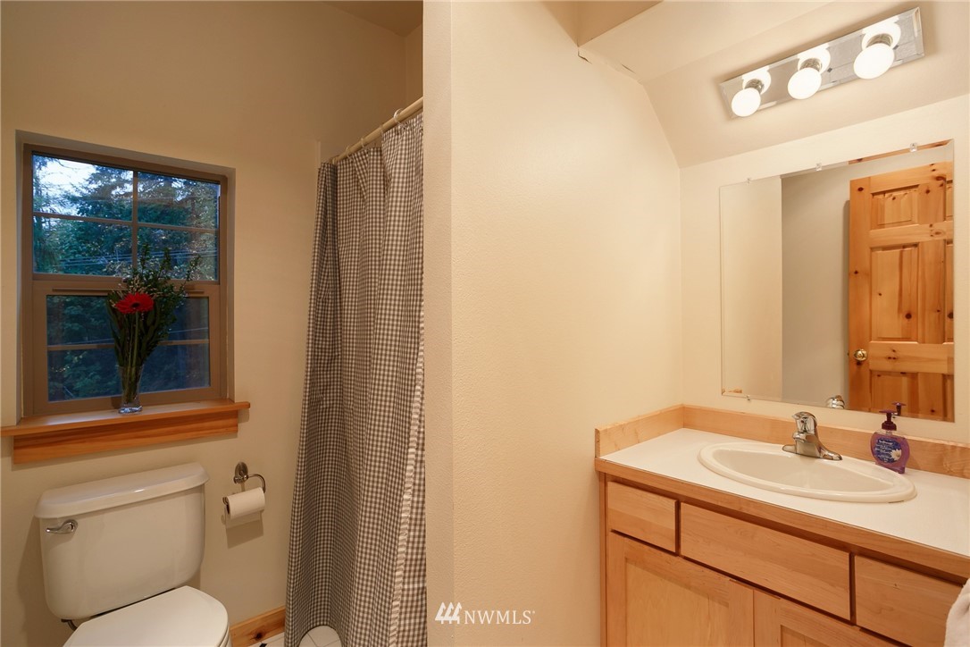 11078 Alpine Road Glacier, WA 98244 - Photo 16 of 25 Gallery Image 16