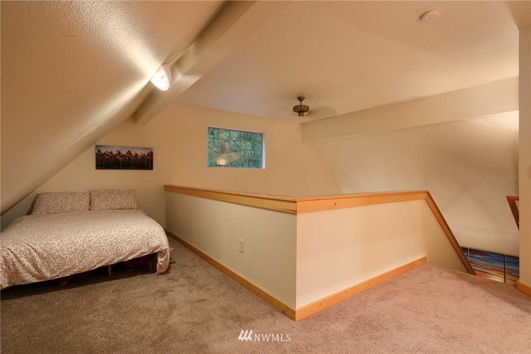 11078 Alpine Road Glacier, WA 98244 - Photo 20 of 25 Gallery Image 20