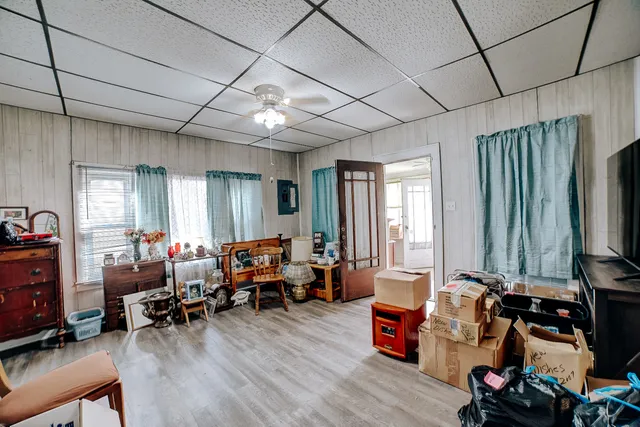 $35,000 | 734 East Main Street, Hoopeston, IL 60942