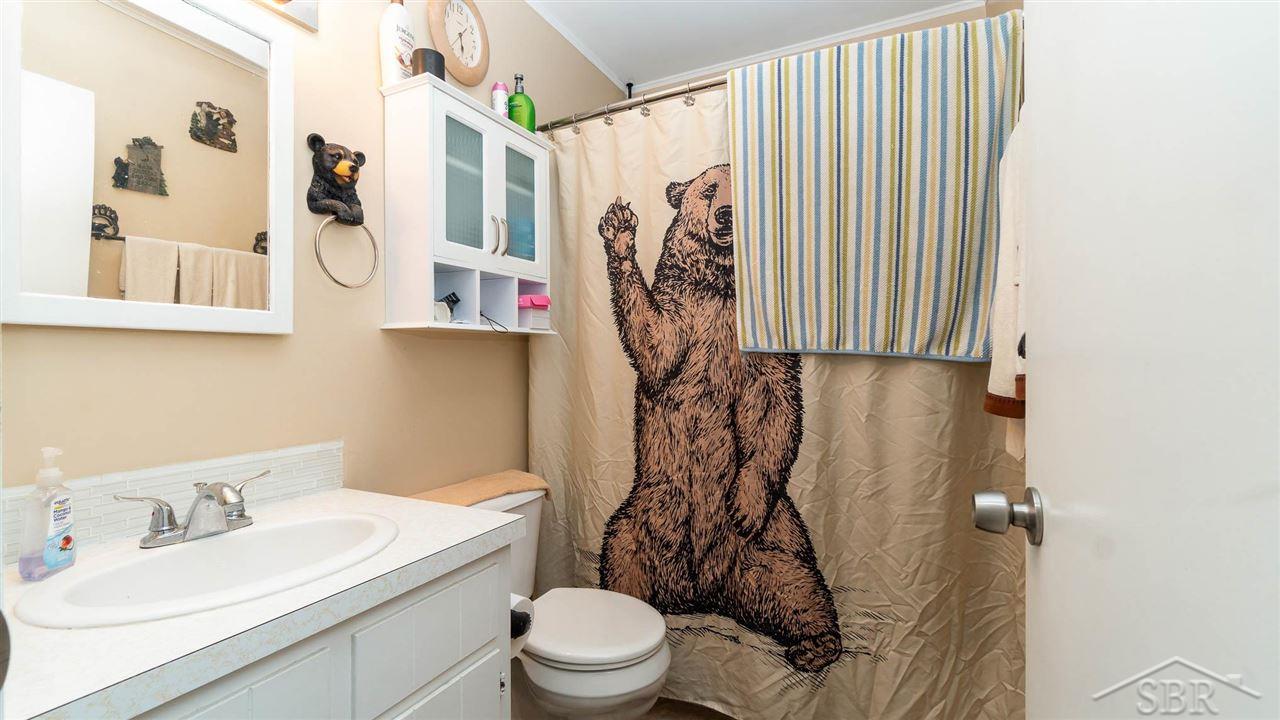 3464 Dale Road Saginaw, MI 48603 - Photo 9 of 18 Unit 1 bathroom