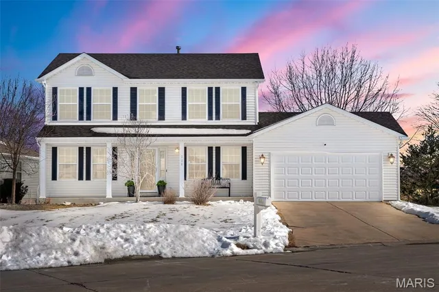 $400,000 | 208 Niagra Drive, Wentzville, MO 63385