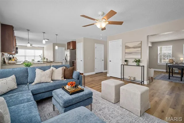 $400,000 | 208 Niagra Drive, Wentzville, MO 63385