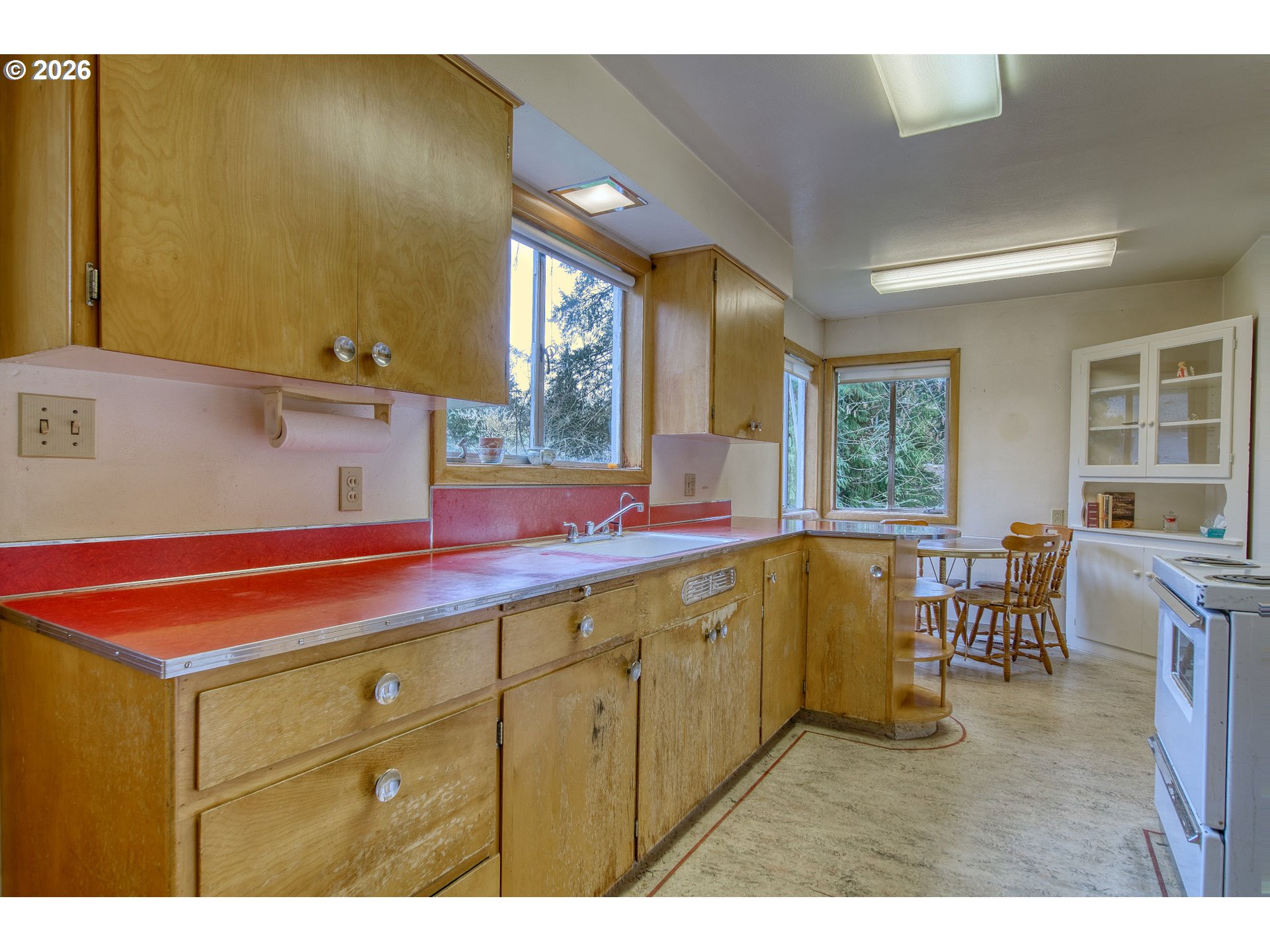 5730 Southwest Shattuck Road Portland, OR 97221 - Photo 9 of 48 Kitchen