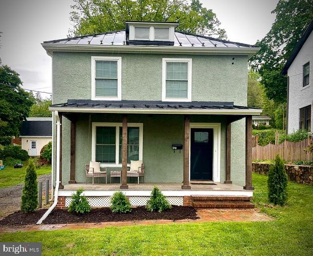 179 Waterloo Street Warrenton, VA 20186 - Photo 1 of 42