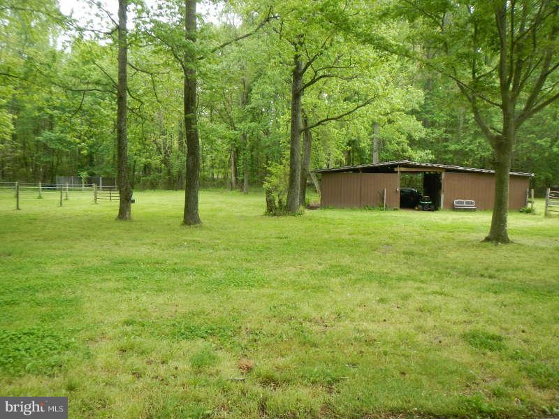 11157 Millbank Road King George, VA 22485 - Photo 22 of 30 Exterior (General)