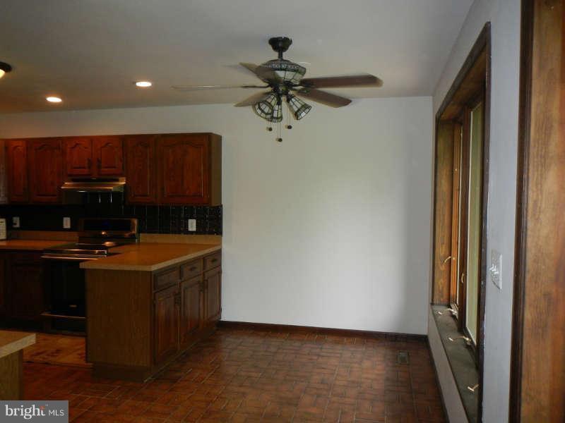 11157 Millbank Road King George, VA 22485 - Photo 6 of 30 Dining Room