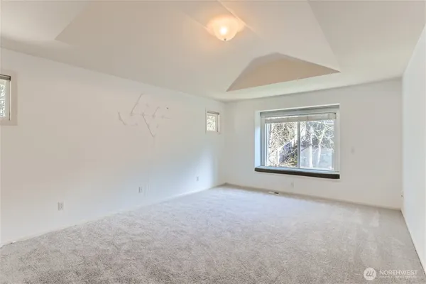 $5,950 | 9812 173rd Court Northeast, Redmond, WA 98052