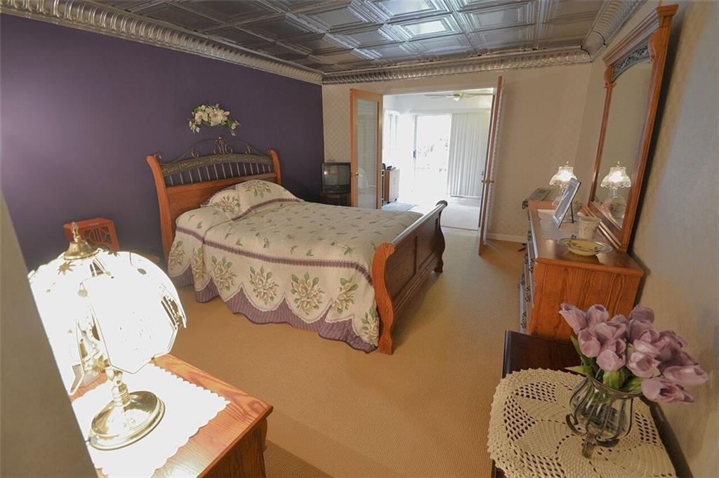 182 Windsor Ridge, Unit 52 New Castle, PA 16105 - Photo 12 of 25 Gallery Image 12