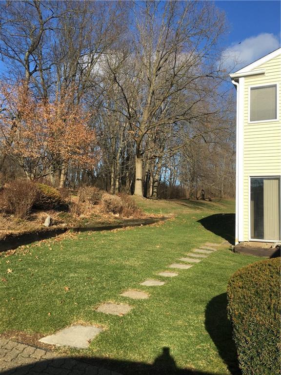182 Windsor Ridge, Unit 52 New Castle, PA 16105 - Photo 19 of 25 Gallery Image 19