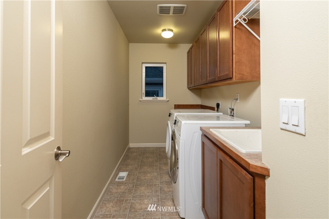 16604 Southeast 167th Street Renton, WA 98058 - Photo 23 of 35