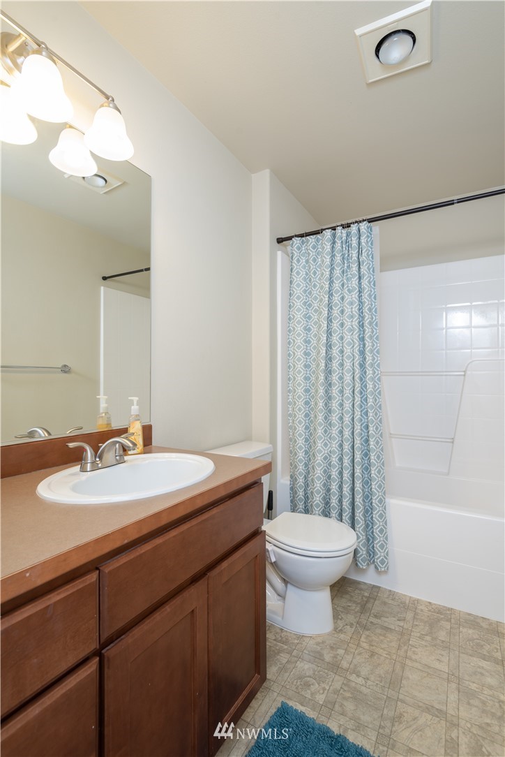 16604 Southeast 167th Street Renton, WA 98058 - Photo 30 of 35