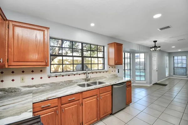$2,150 | 3507 Timothy Lane, Richmond, TX 77406