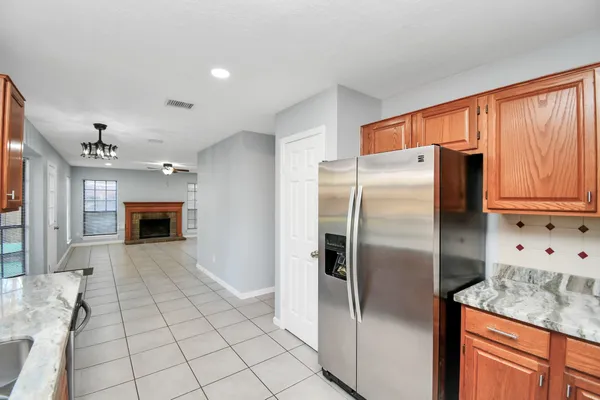 $2,150 | 3507 Timothy Lane, Richmond, TX 77406