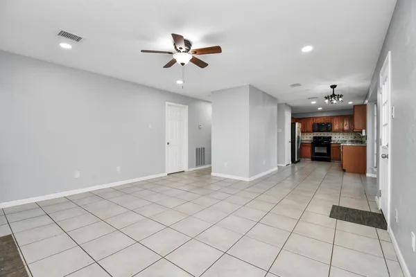 $2,150 | 3507 Timothy Lane, Richmond, TX 77406