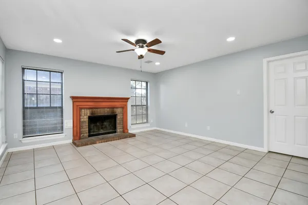 $2,150 | 3507 Timothy Lane, Richmond, TX 77406