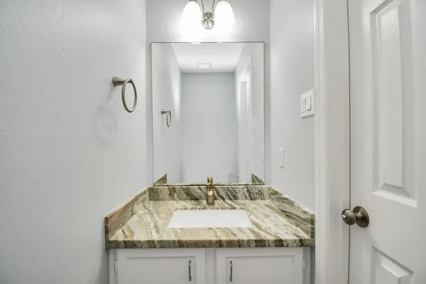 $2,150 | 3507 Timothy Lane, Richmond, TX 77406
