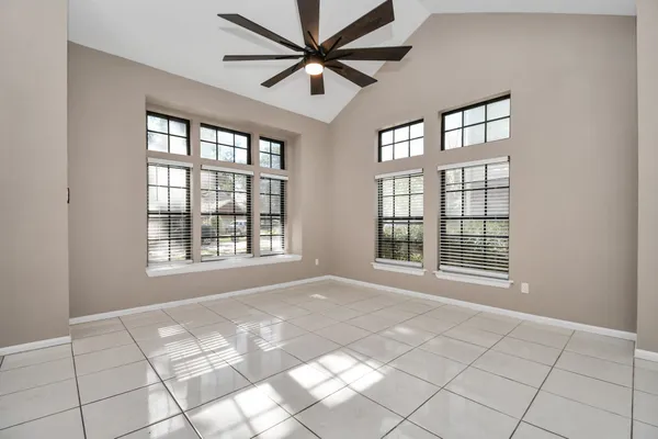 $2,150 | 3507 Timothy Lane, Richmond, TX 77406