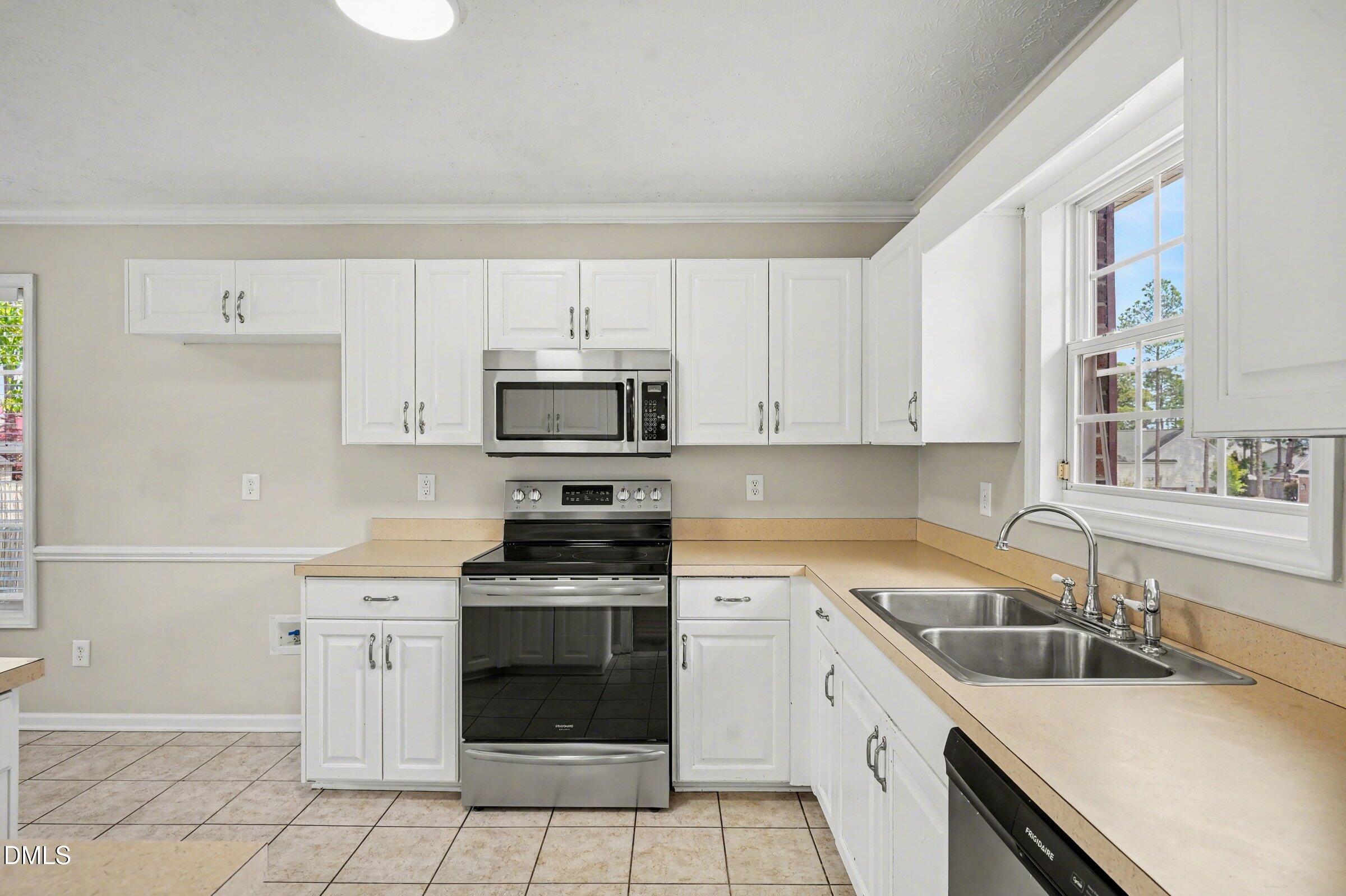 157 Chesapeake Road Cameron, NC 28326 - Photo 17 of 37 013_file_8593