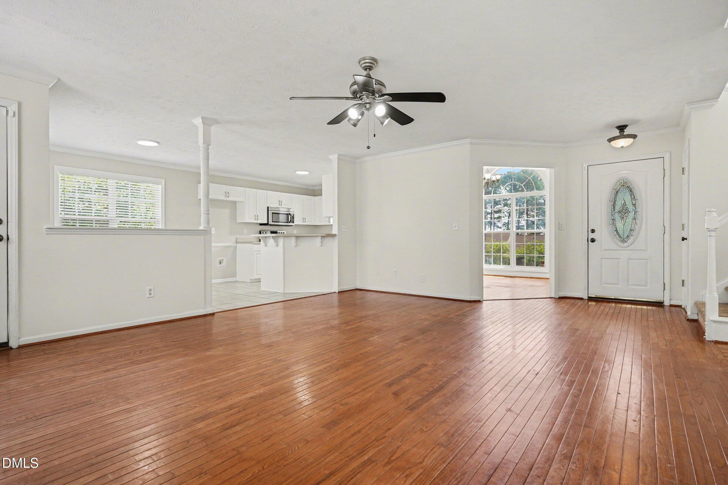 157 Chesapeake Road Cameron, NC 28326 - Photo 5 of 37 005_file_4023