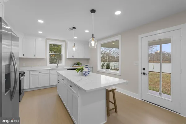 $650,000 | 10 West Kingston Park Lane, Middle River, MD 21220