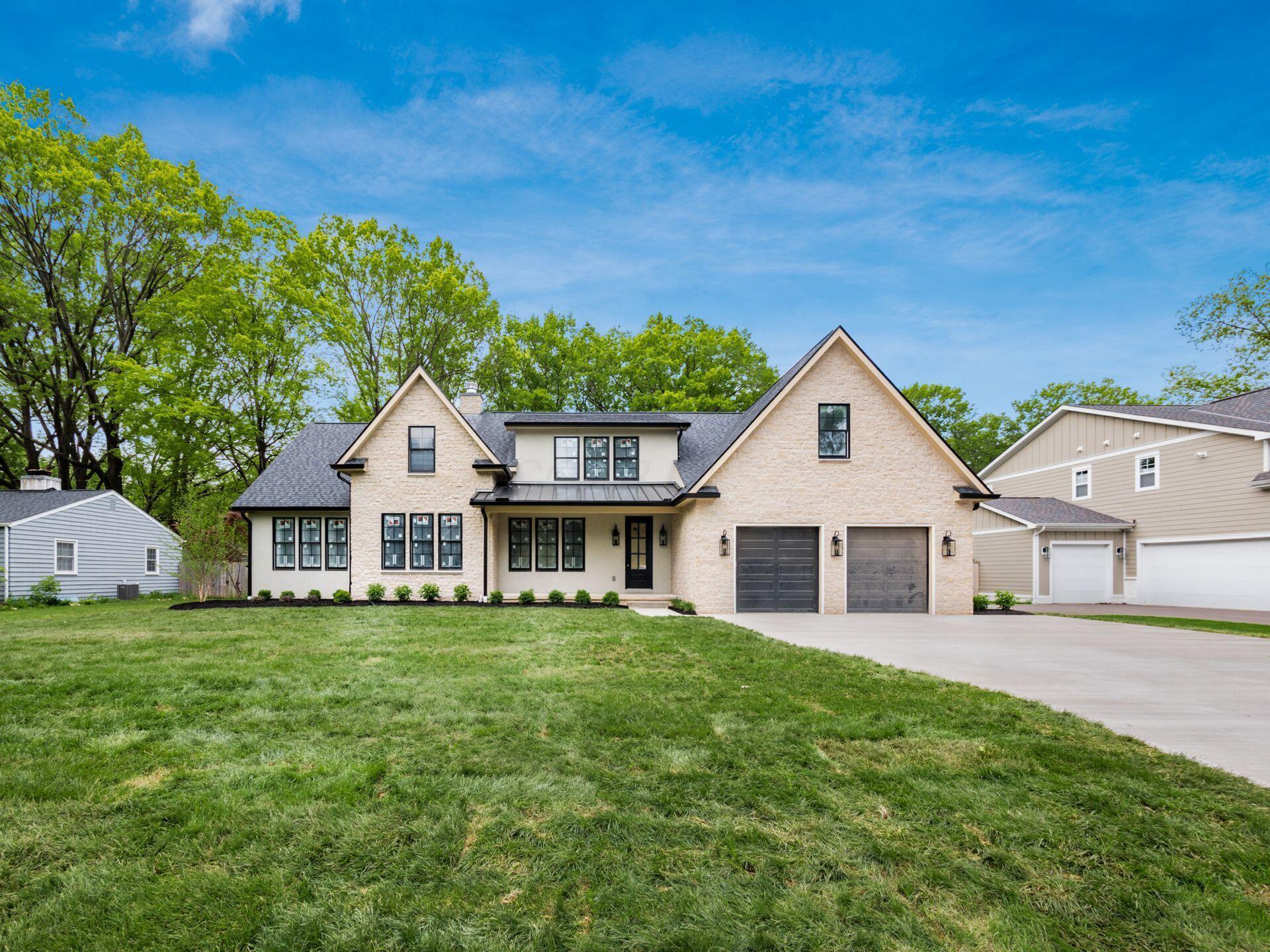 2355 Farleigh Road Columbus, OH 43221 - Photo 5 of 98 005_ Rd Columbus OH 43221 USA