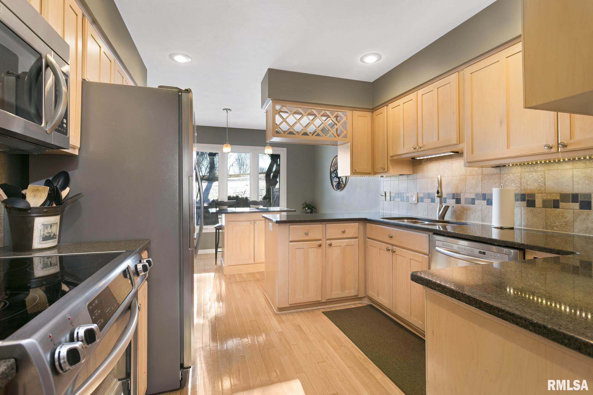 6401 Utica Ridge Road, Unit 18 Davenport, IA 52807 - Photo 40 of 49 Gallery Image 40
