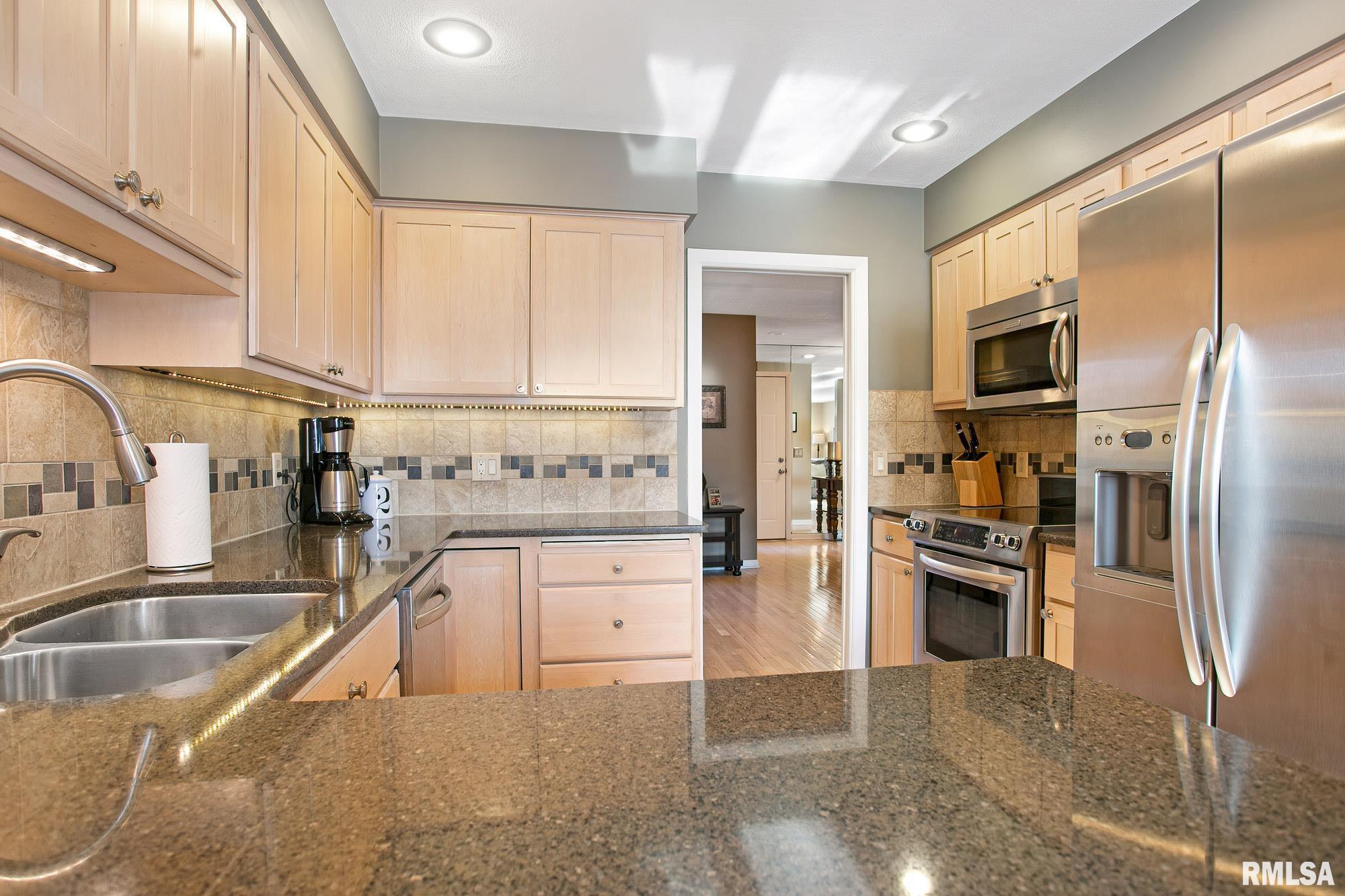 6401 Utica Ridge Road, Unit 18 Davenport, IA 52807 - Photo 42 of 49 Gallery Image 42