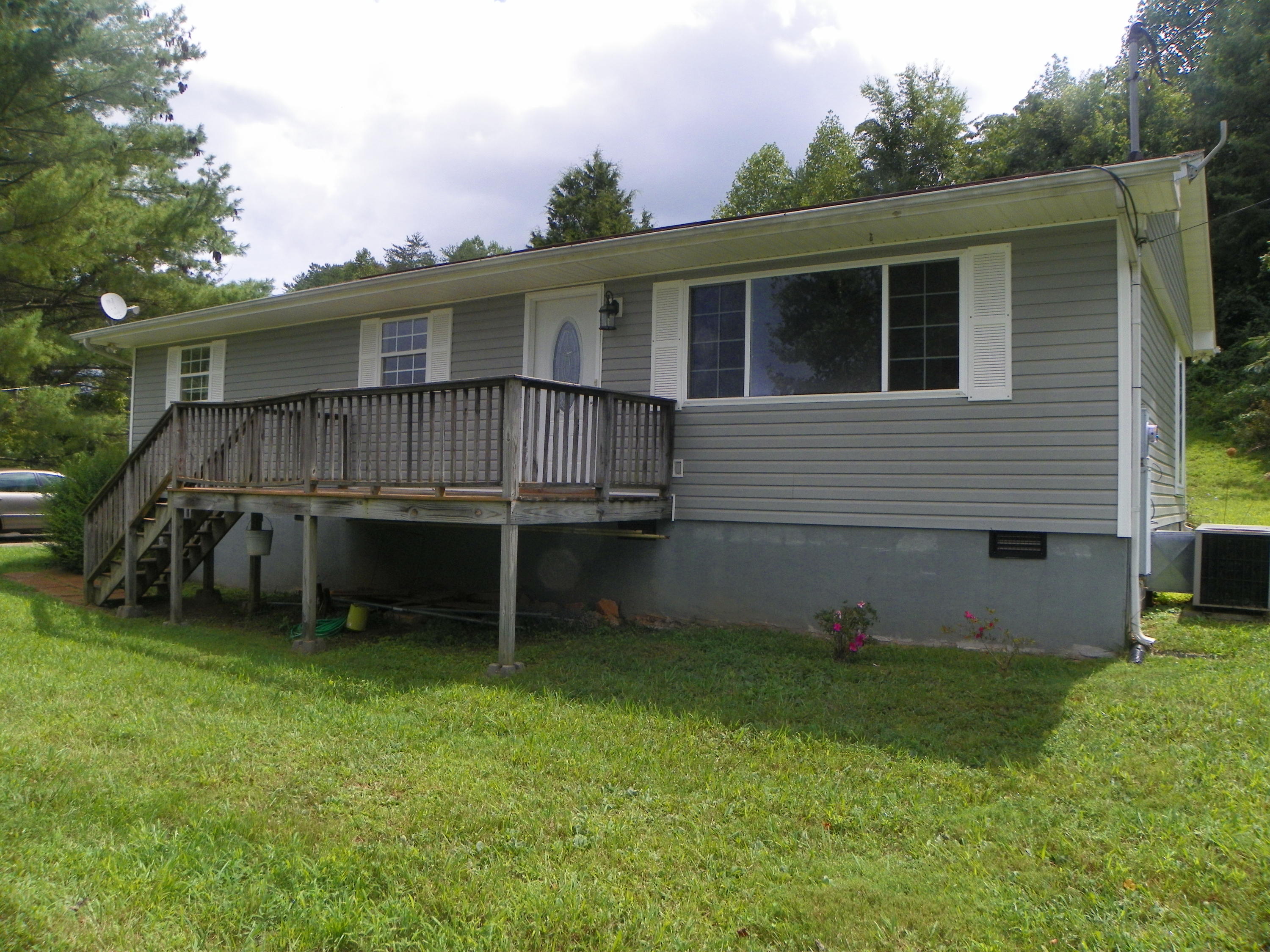 204 Den Lane Heiskell, TN 37754 - Photo 1 of 40 FRONT VIEW