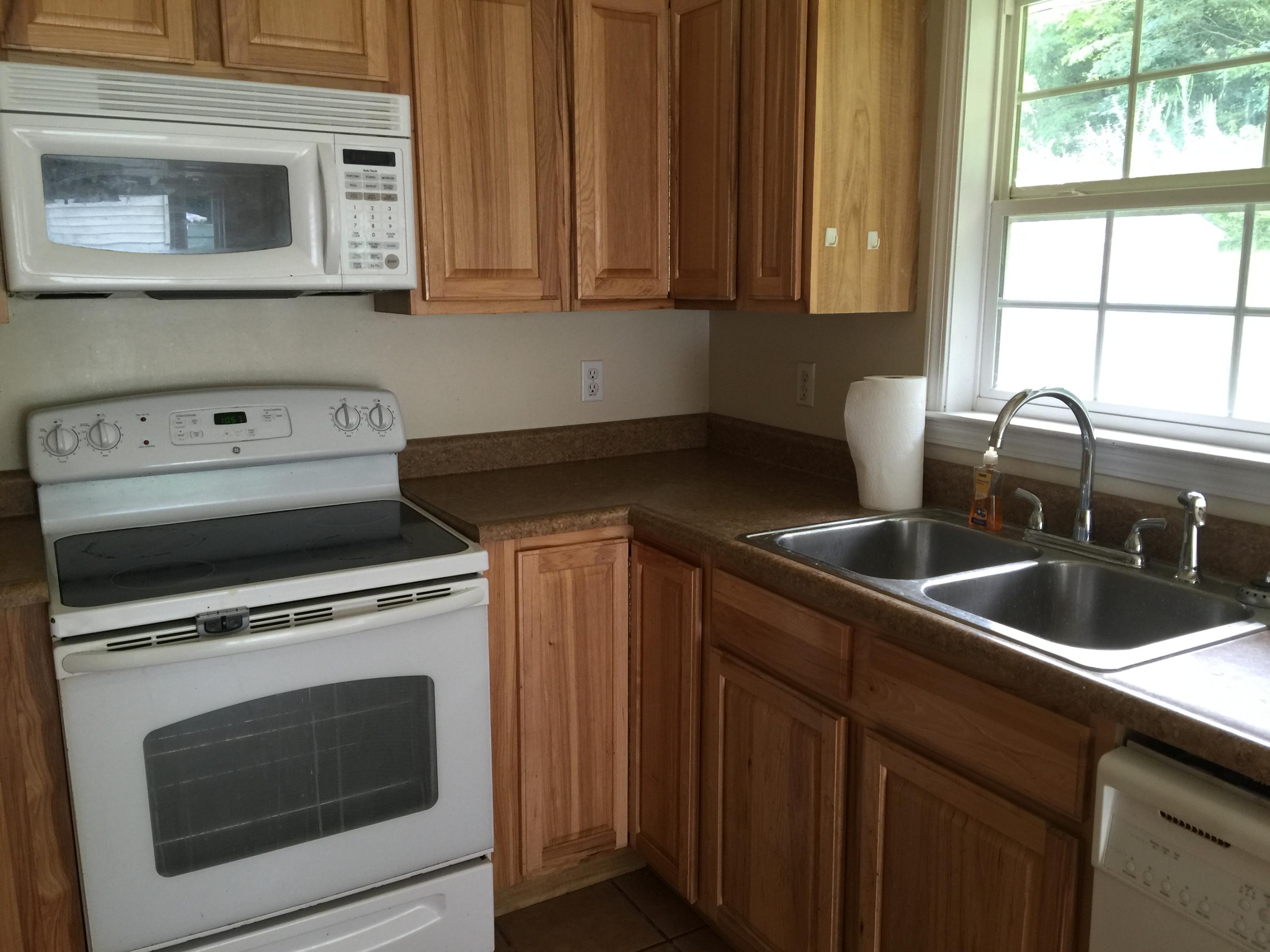 204 Den Lane Heiskell, TN 37754 - Photo 12 of 40 Kitchen