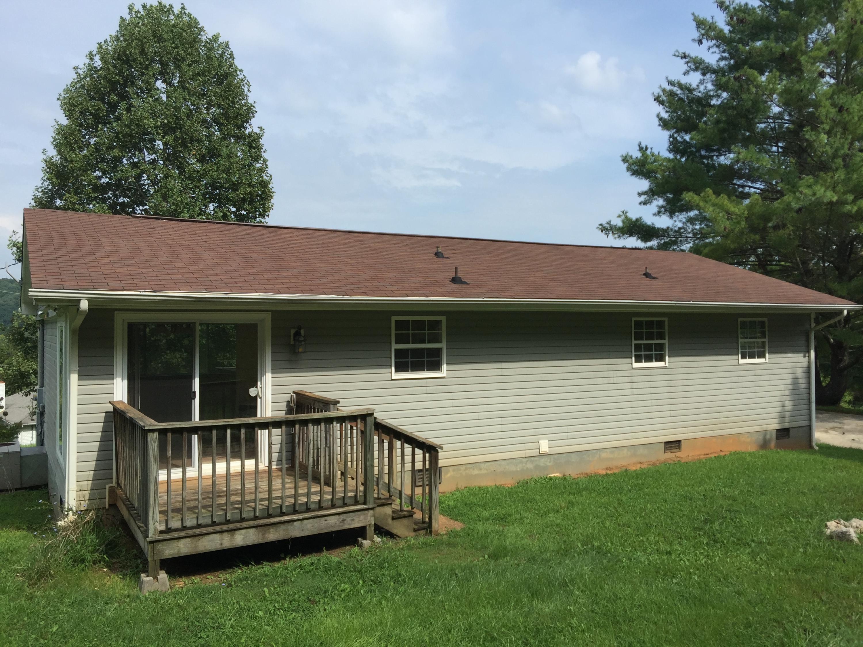 204 Den Lane Heiskell, TN 37754 - Photo 3 of 40 Back of home