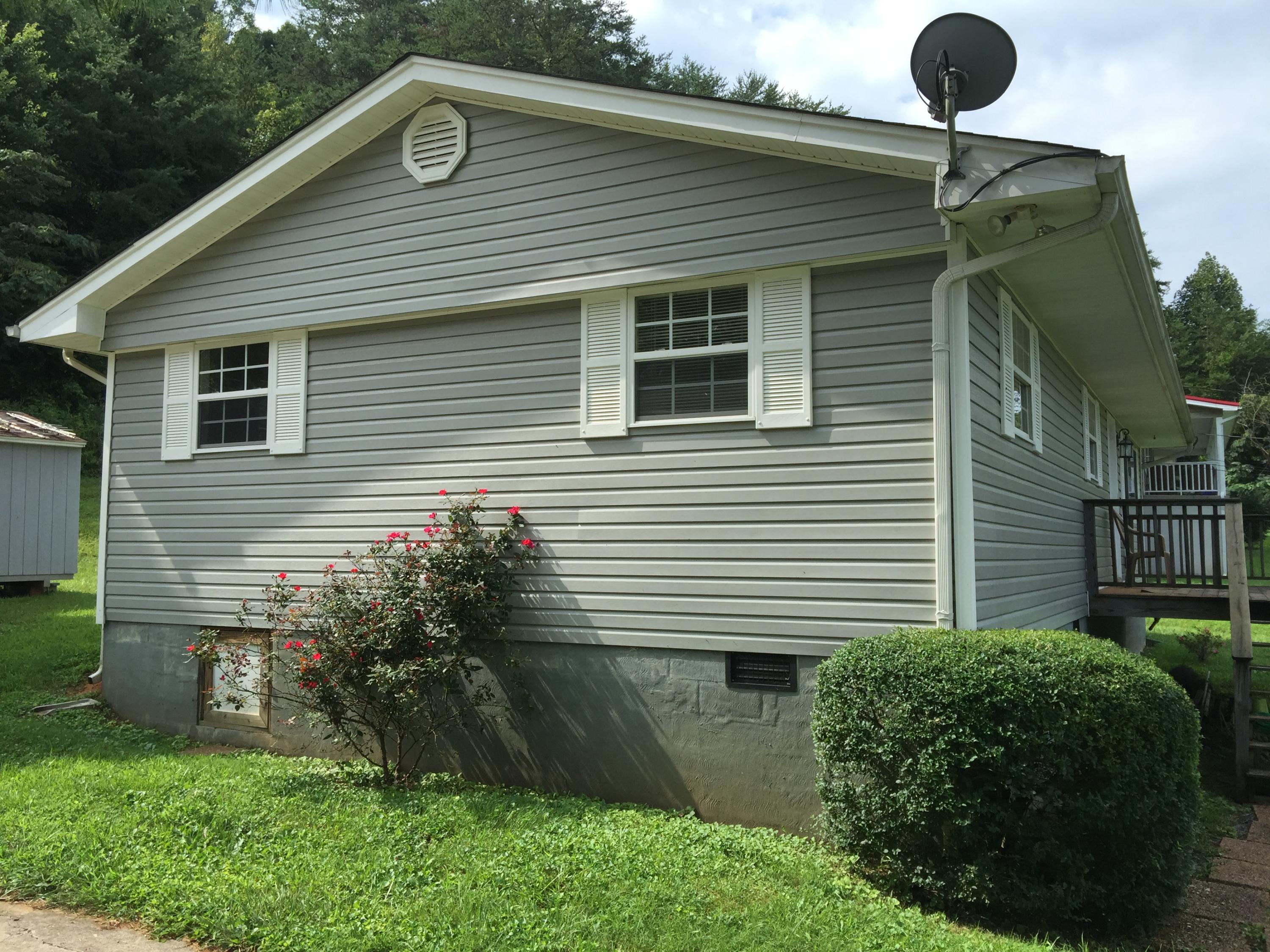 204 Den Lane Heiskell, TN 37754 - Photo 4 of 40 204 Den Ln