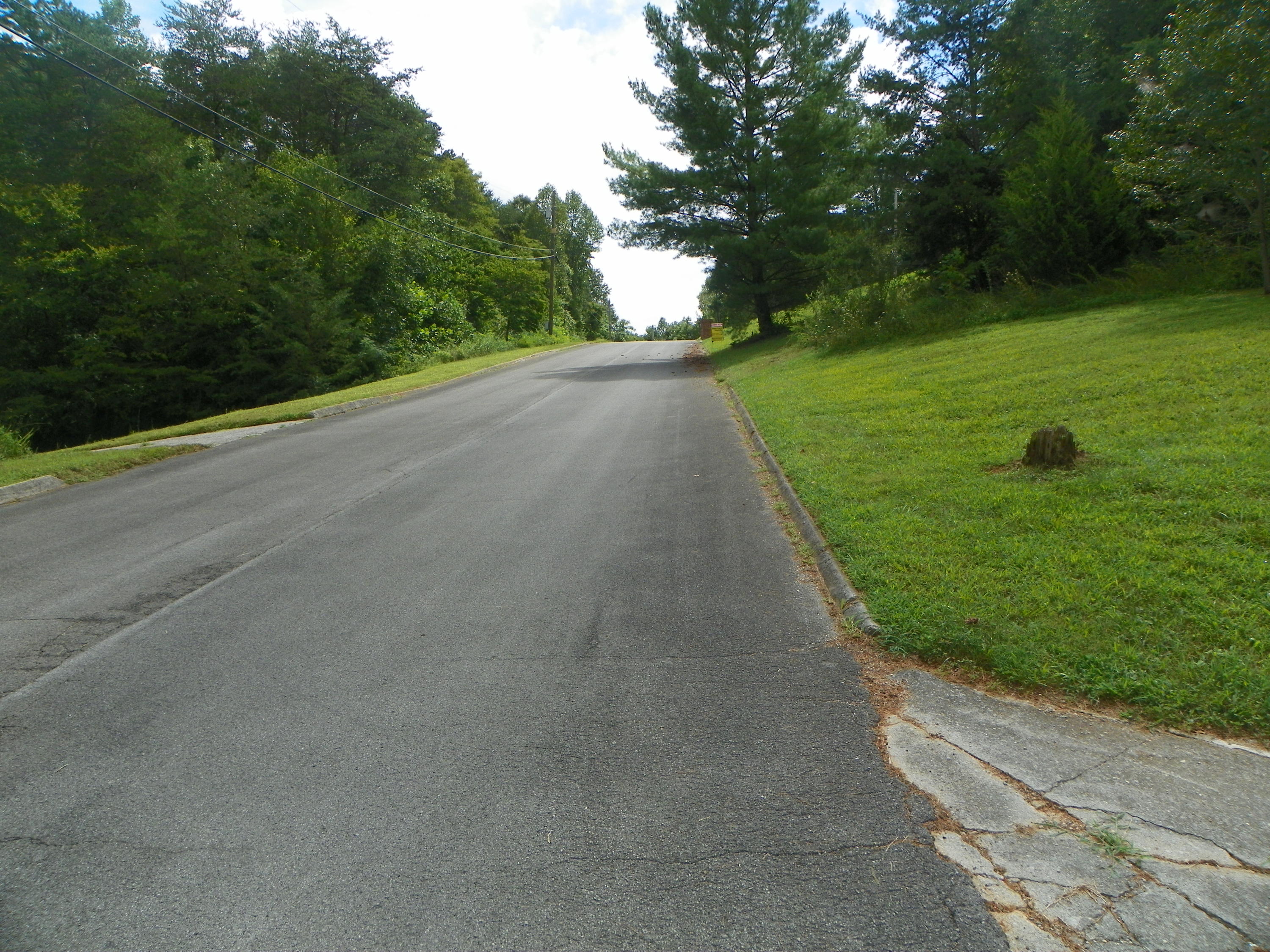 204 Den Lane Heiskell, TN 37754 - Photo 35 of 40 Street View away from home