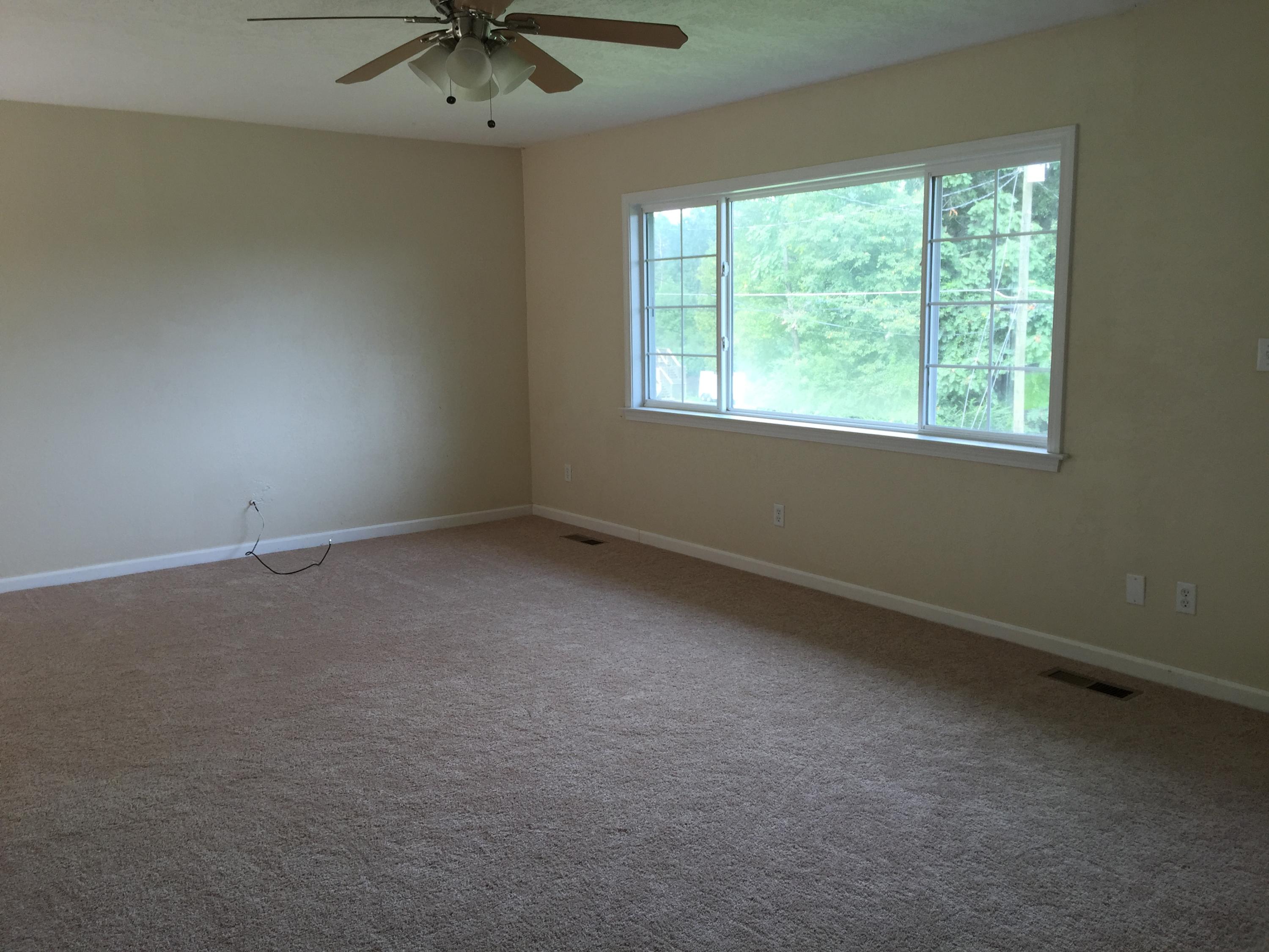 204 Den Lane Heiskell, TN 37754 - Photo 6 of 40 Family Room