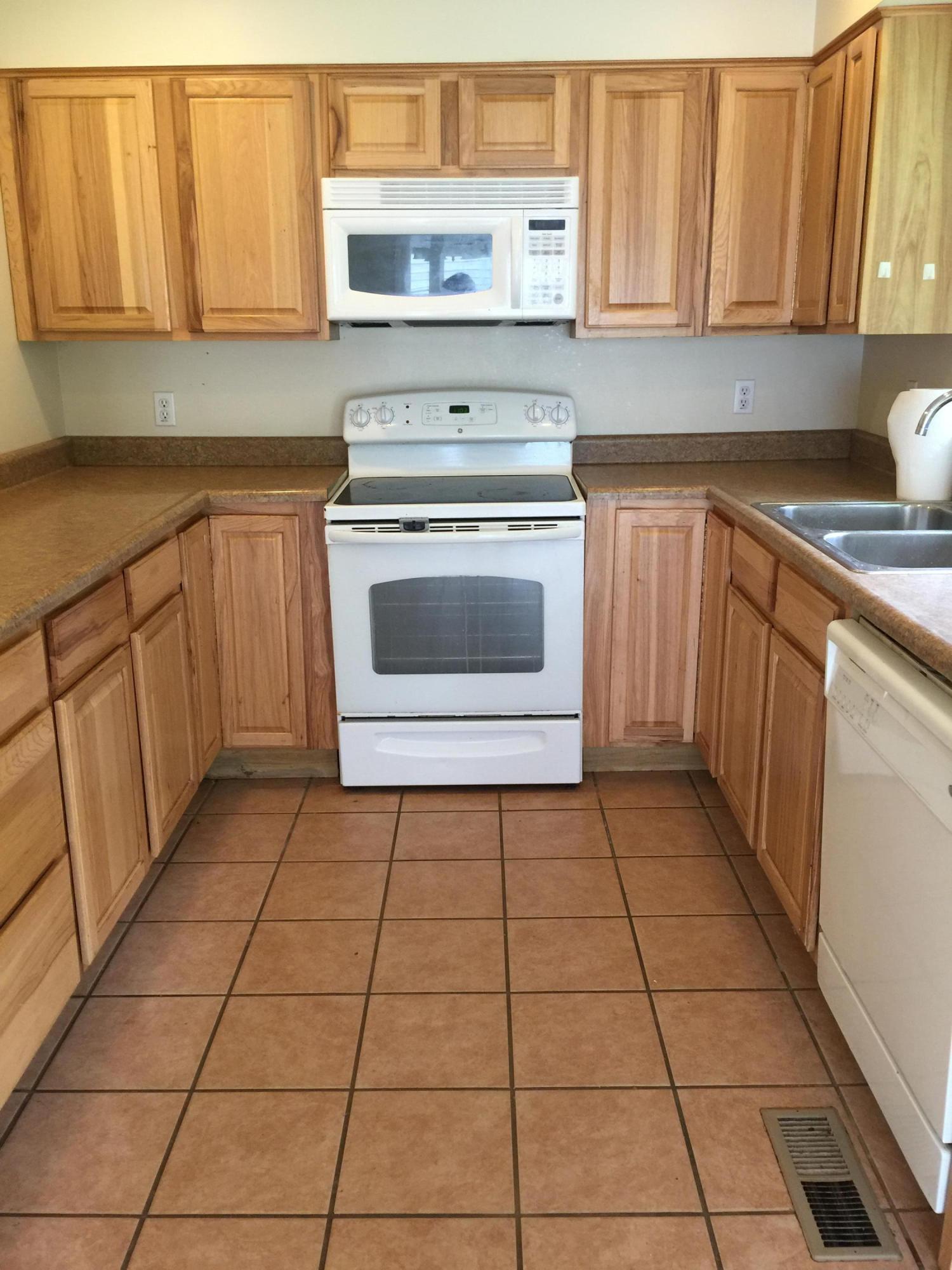 204 Den Lane Heiskell, TN 37754 - Photo 10 of 40 Kitchen