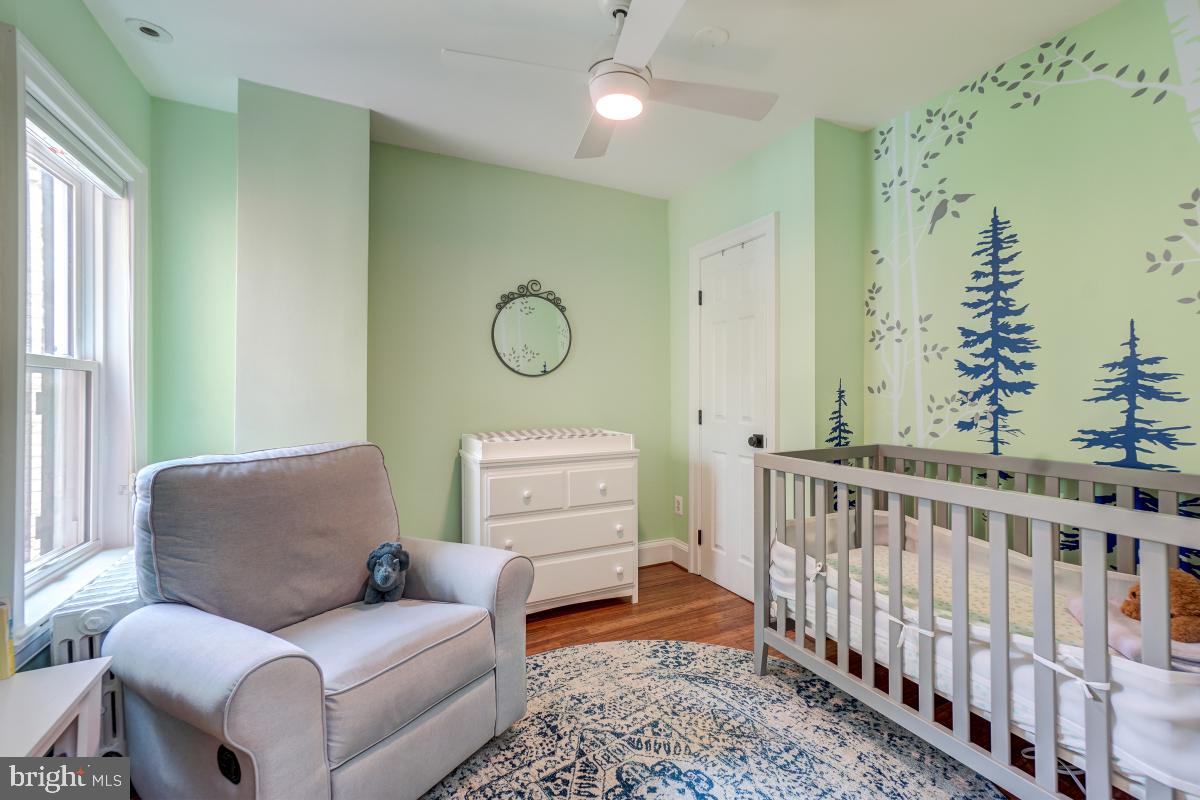 709 7th Street Southeast Washington, DC 20003 - Photo 16 of 31