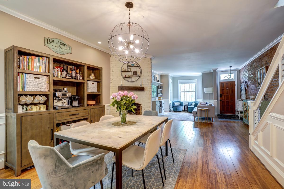 709 7th Street Southeast Washington, DC 20003 - Photo 6 of 31