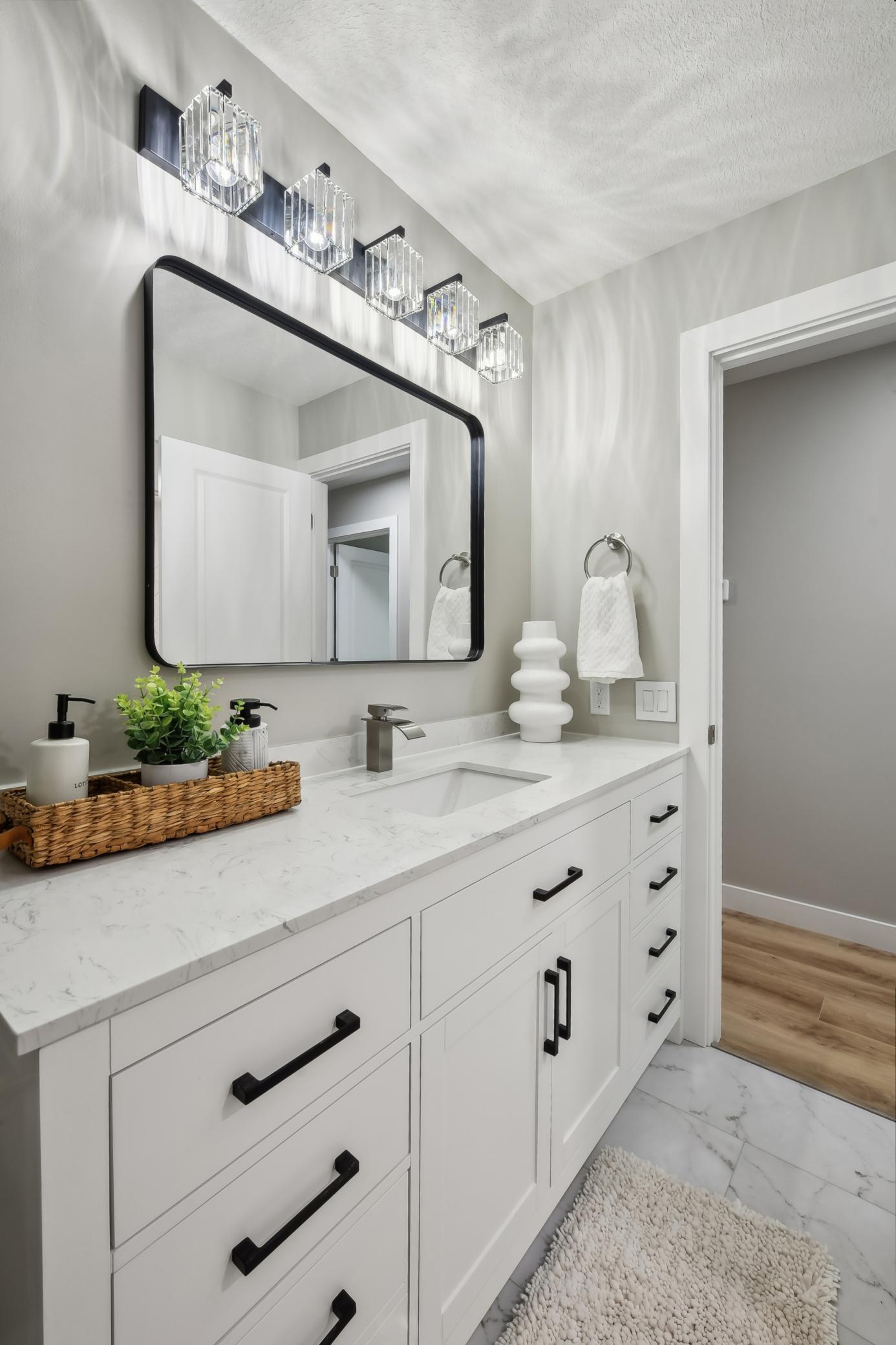 6860 Rosemary Road Eden Prairie, MN 55346 - Photo 17 of 33