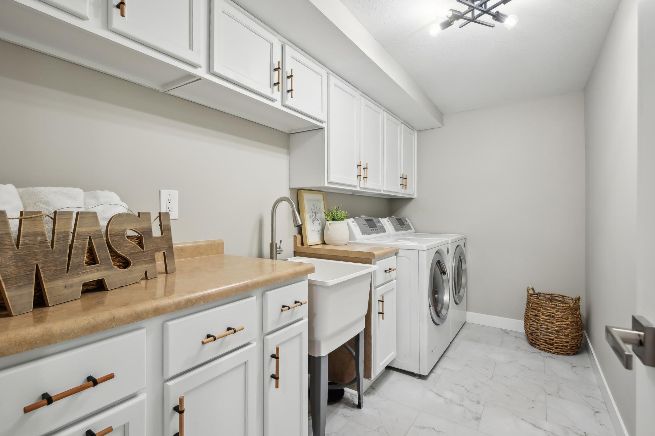 6860 Rosemary Road Eden Prairie, MN 55346 - Photo 27 of 33