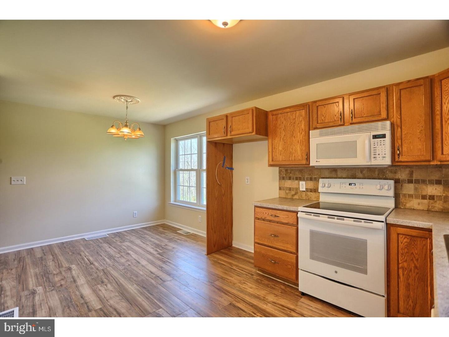 1063 Manatawny Road Boyertown, PA 19512 - Photo 2 of 25 Gallery Image 2