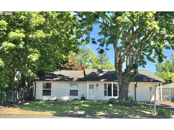$355,000 | 15550 Southeast Millmain Drive, Portland, OR 97233