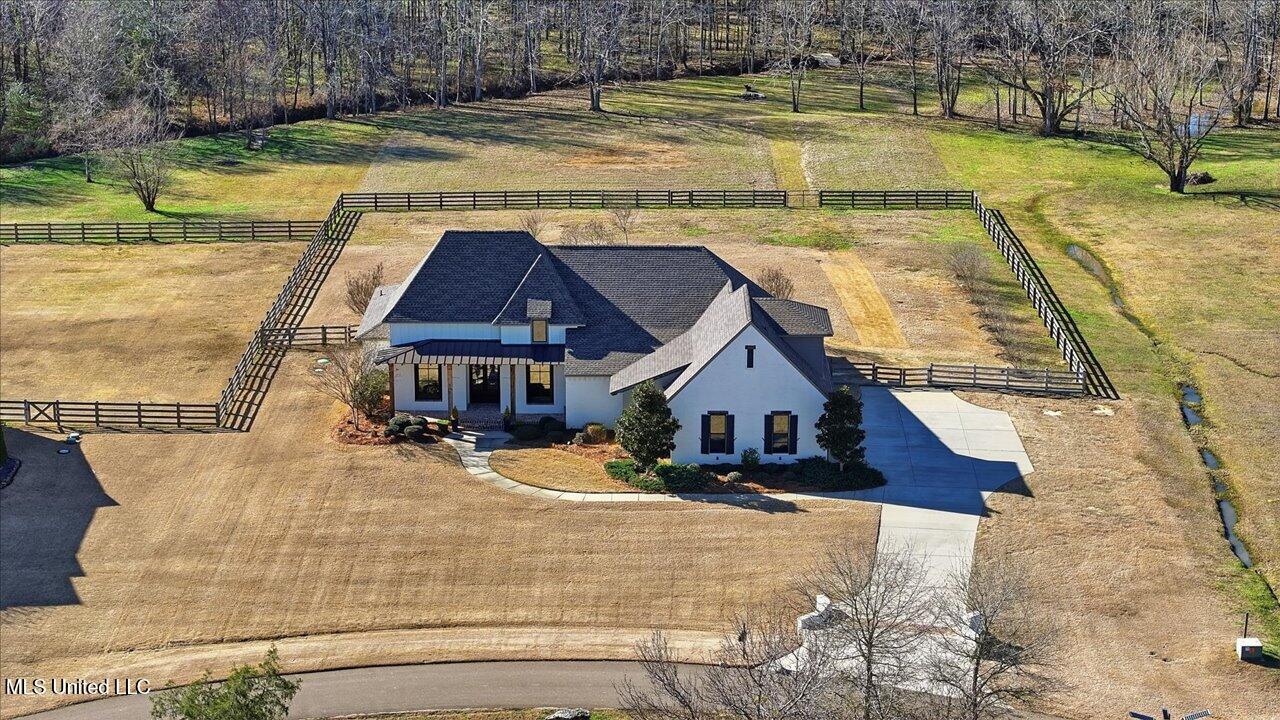 127 Crossview Place Brandon, MS 39047 - Photo 1 of 94 68-127 Crossview Pl _ Home Tours MS