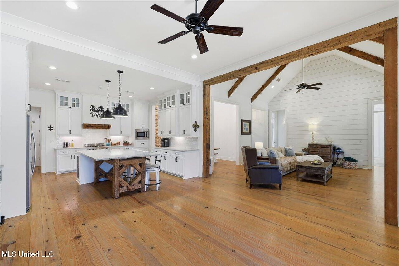 127 Crossview Place Brandon, MS 39047 - Photo 20 of 94 18-127 Crossview Pl _ Home Tours MS