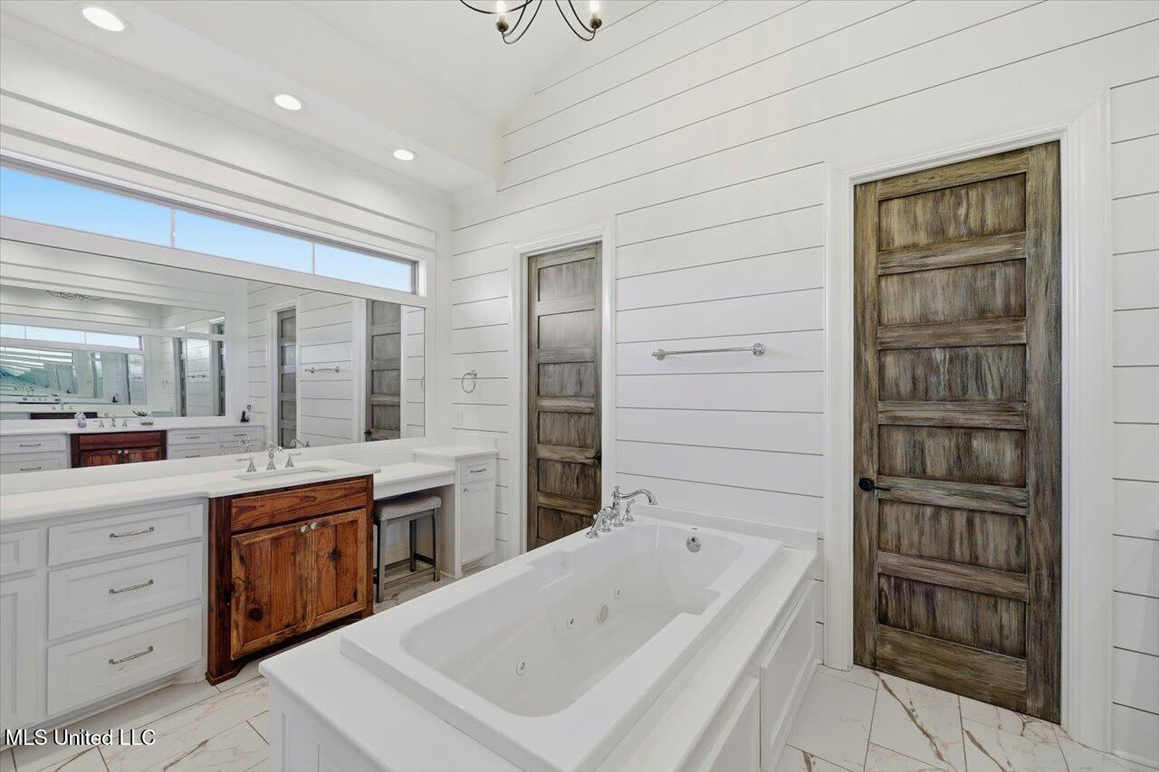 127 Crossview Place Brandon, MS 39047 - Photo 31 of 94 29-127 Crossview Pl _ Home Tours MS