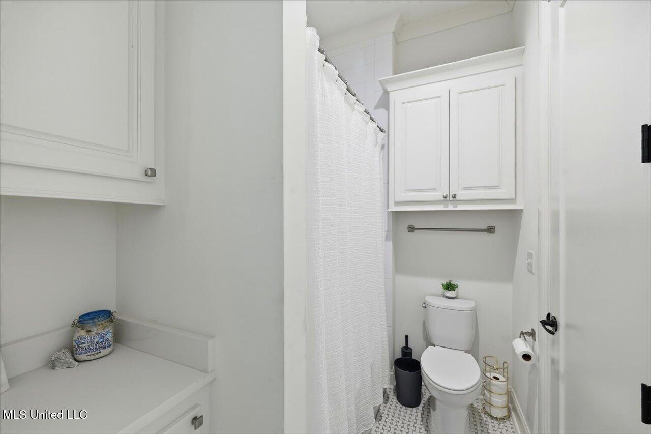 127 Crossview Place Brandon, MS 39047 - Photo 40 of 94 38-127 Crossview Pl _ Home Tours MS