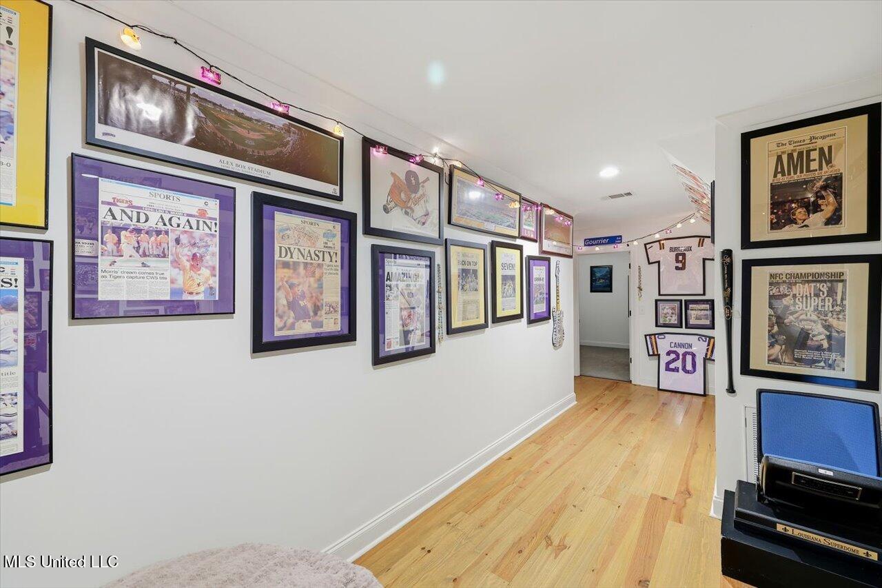 127 Crossview Place Brandon, MS 39047 - Photo 43 of 94 41-127 Crossview Pl _ Home Tours MS