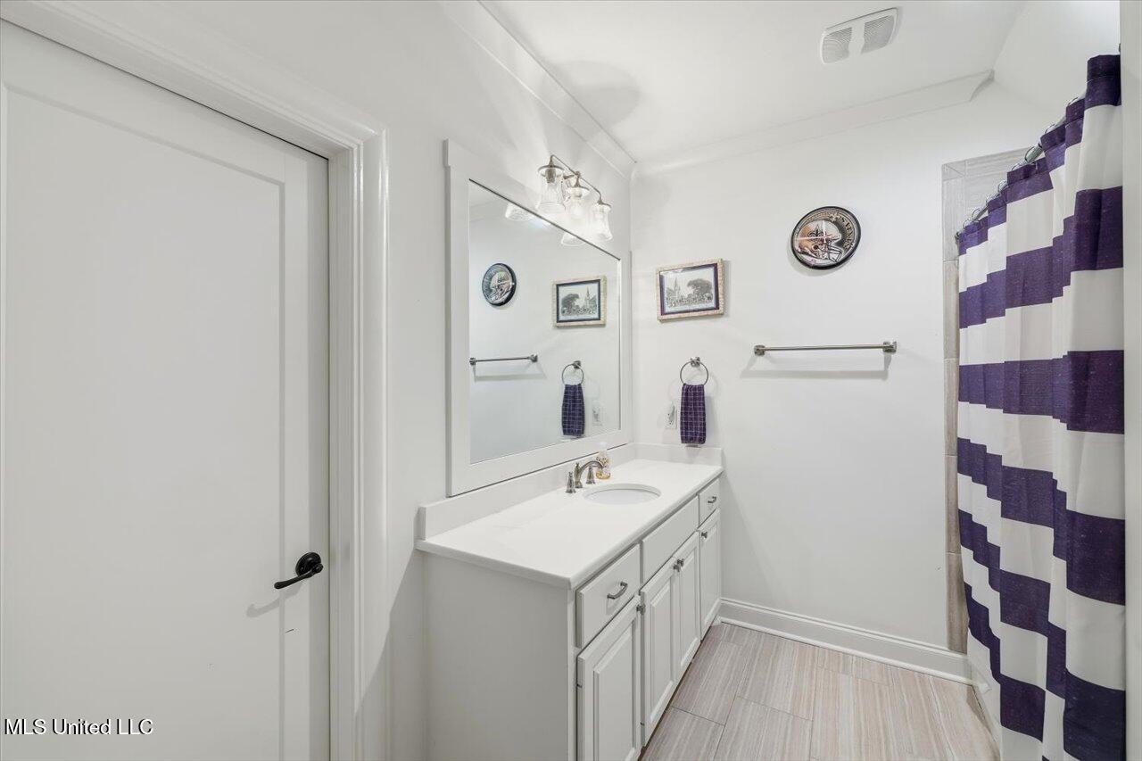 127 Crossview Place Brandon, MS 39047 - Photo 47 of 94 45-127 Crossview Pl _ Home Tours MS