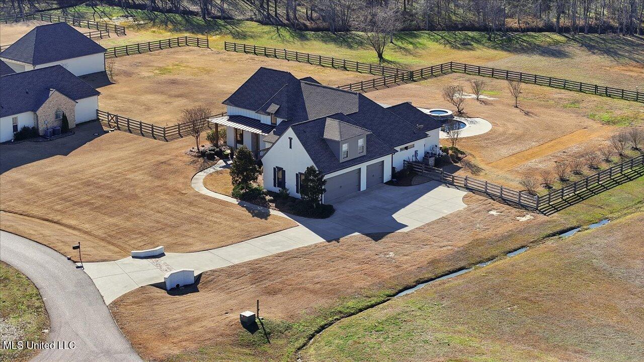 127 Crossview Place Brandon, MS 39047 - Photo 69 of 94 67-127 Crossview Pl _ Home Tours MS