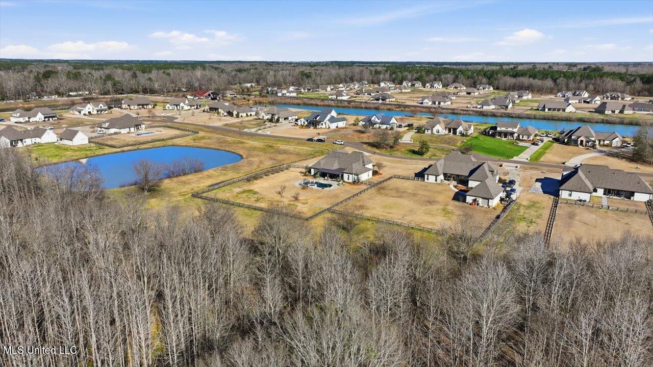 127 Crossview Place Brandon, MS 39047 - Photo 83 of 94 82-127 Crossview Pl _ Home Tours MS